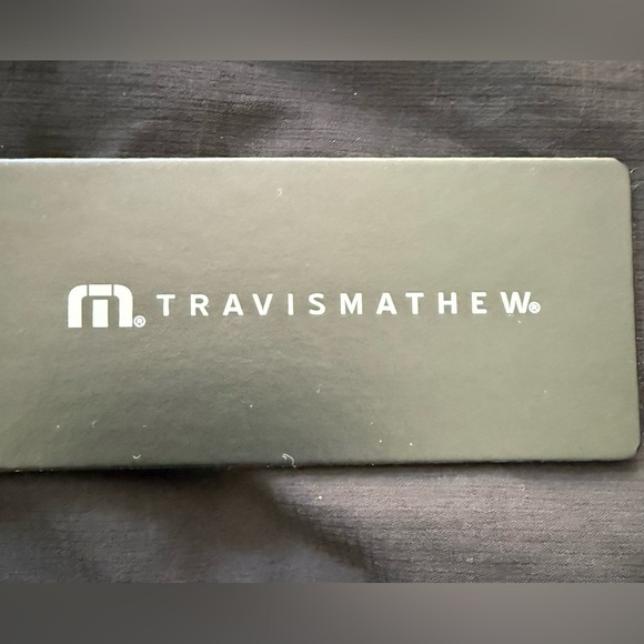 TravisMathew Palisades Puffer Jacket Black Men’s Small NWT Lightweight - Picture 6 of 12